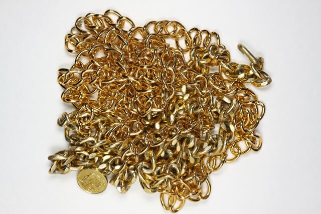 18金の特徴と他の金との違い